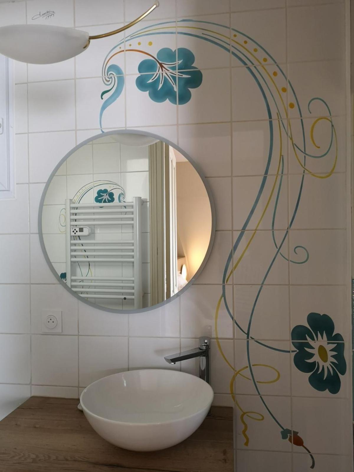 Les Visages Des Tournelles Bed and Breakfast Ρενς Εξωτερικό φωτογραφία